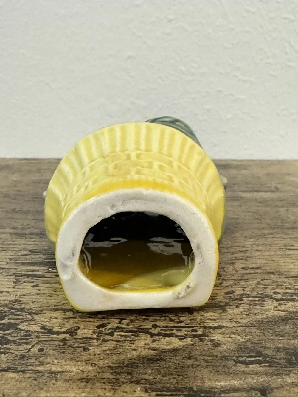 N/A vintage ceramic